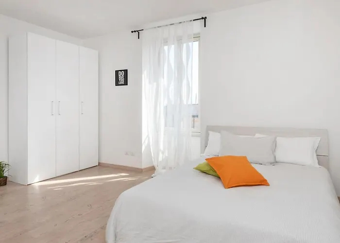 Large And Central Comfortable Apartment * Roma